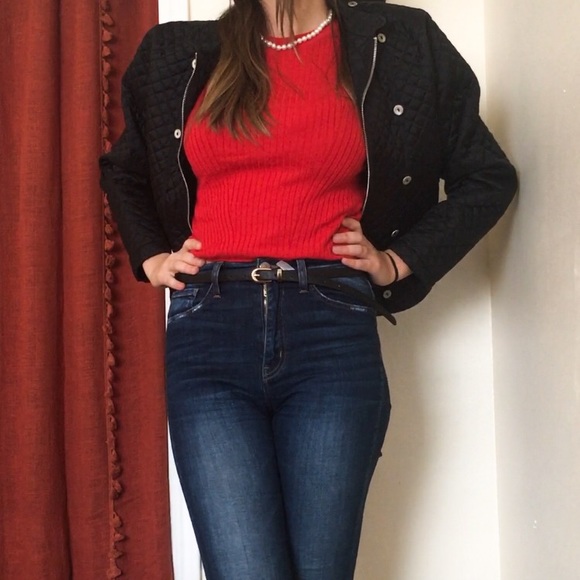 Pullover sweater top - Picture 2 of 2